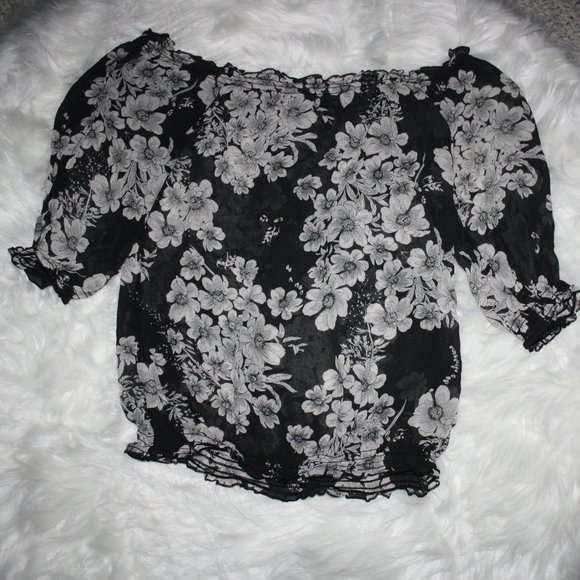 Sheer Off Shoulder Floral Blouse - Picture 5 of 5